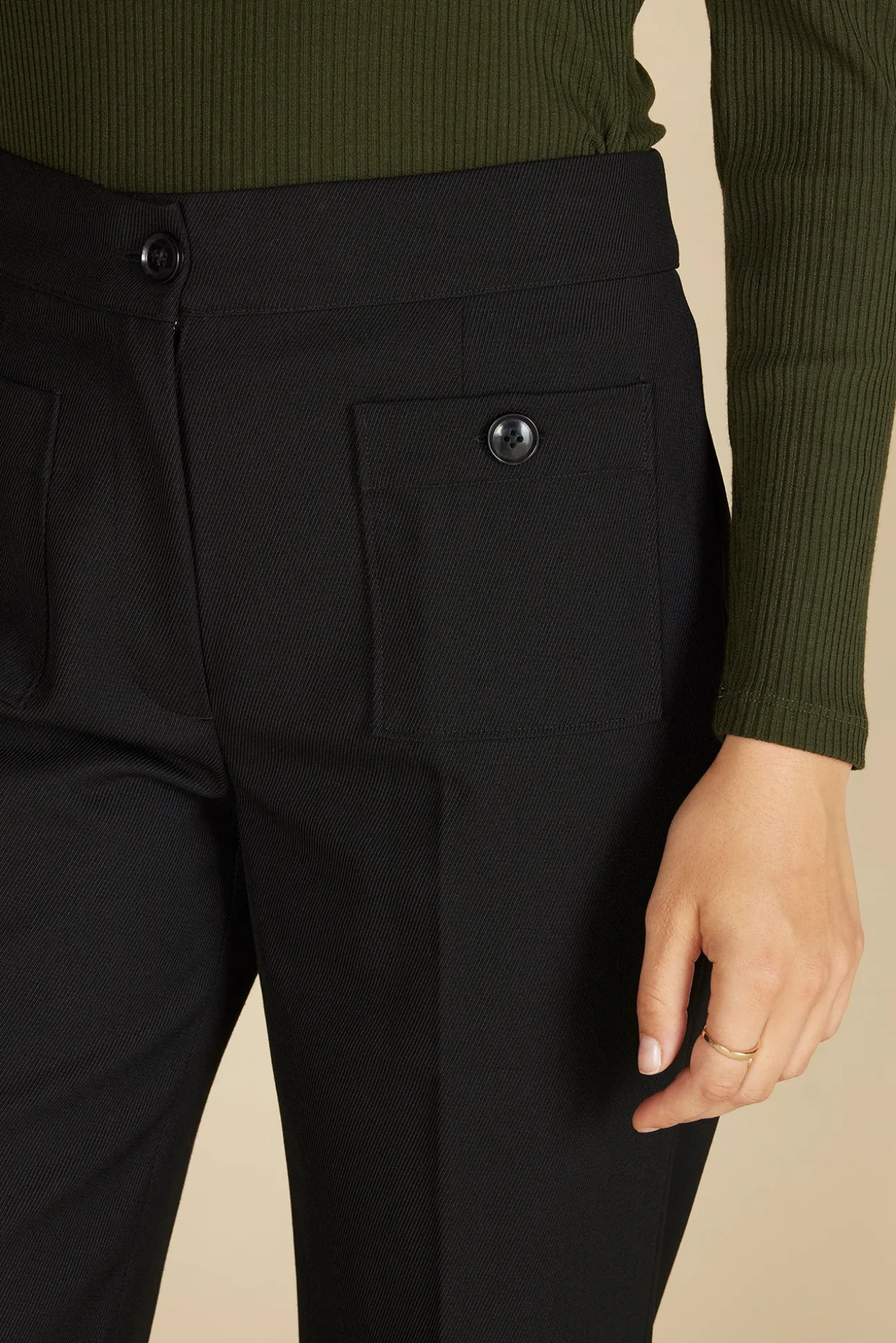 Alete Patch Pocket Pant