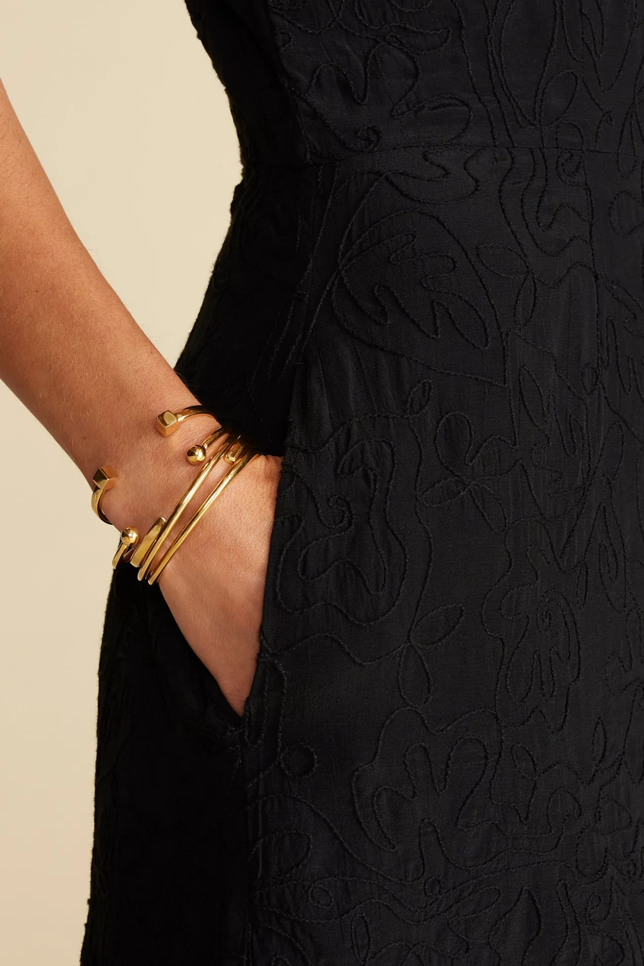 Alexandrine Embroidered Crepe Sleeveless Dress