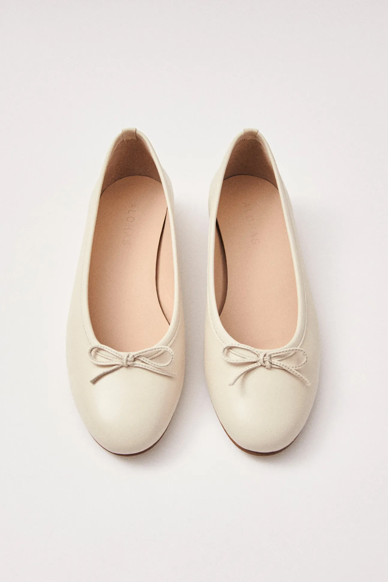 Alohas Oriana Leather Ballet Flats