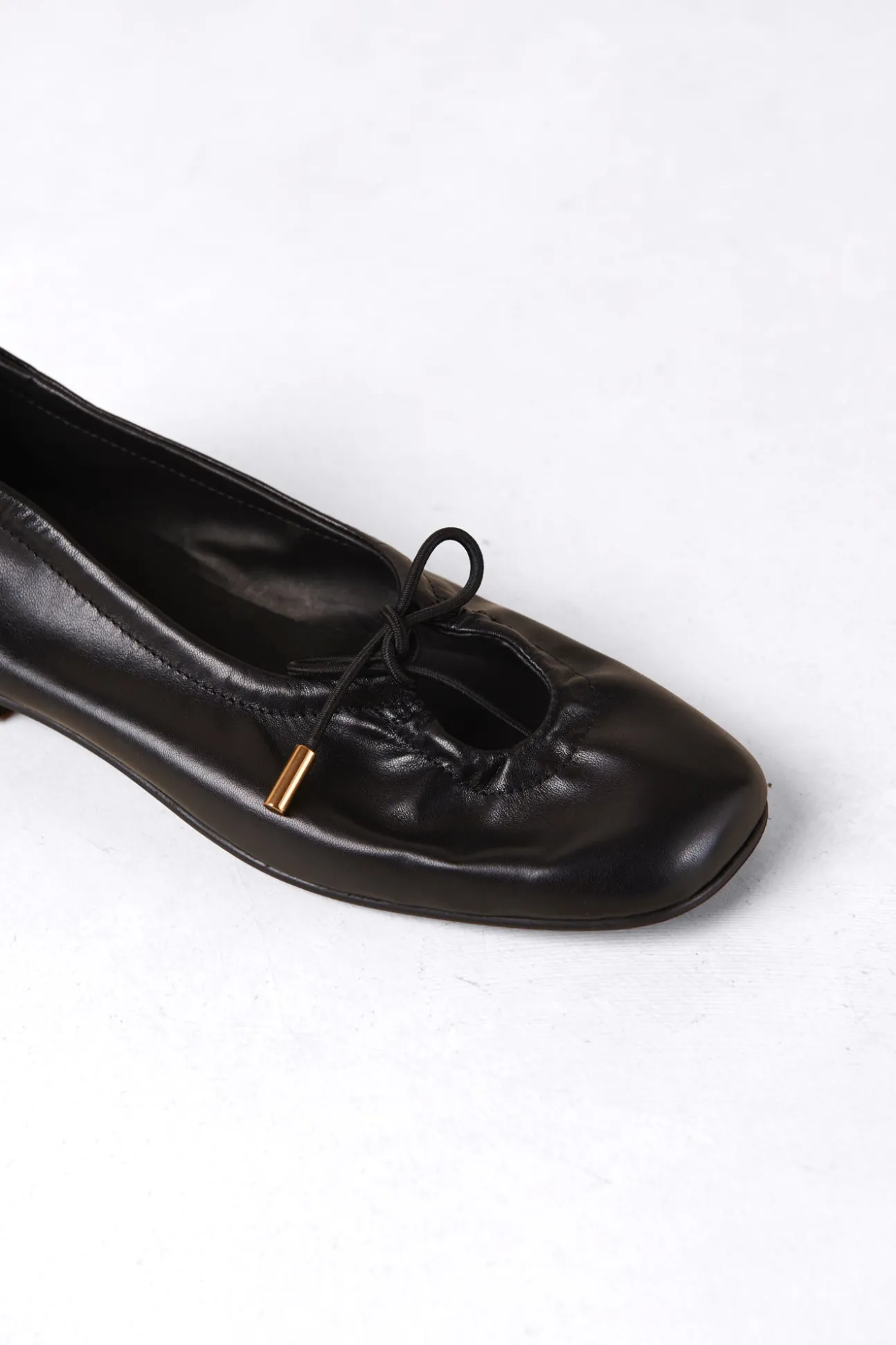Alohas Rosalind Leather Ballet Flat