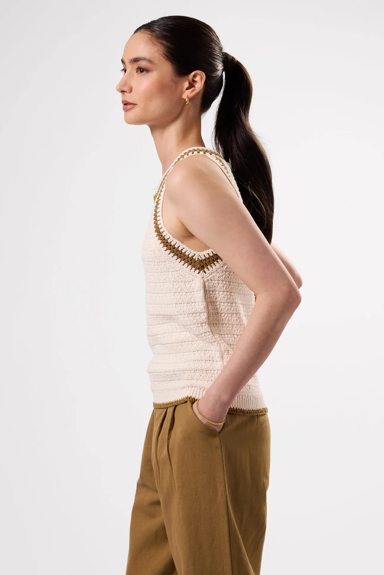 Texture Halter