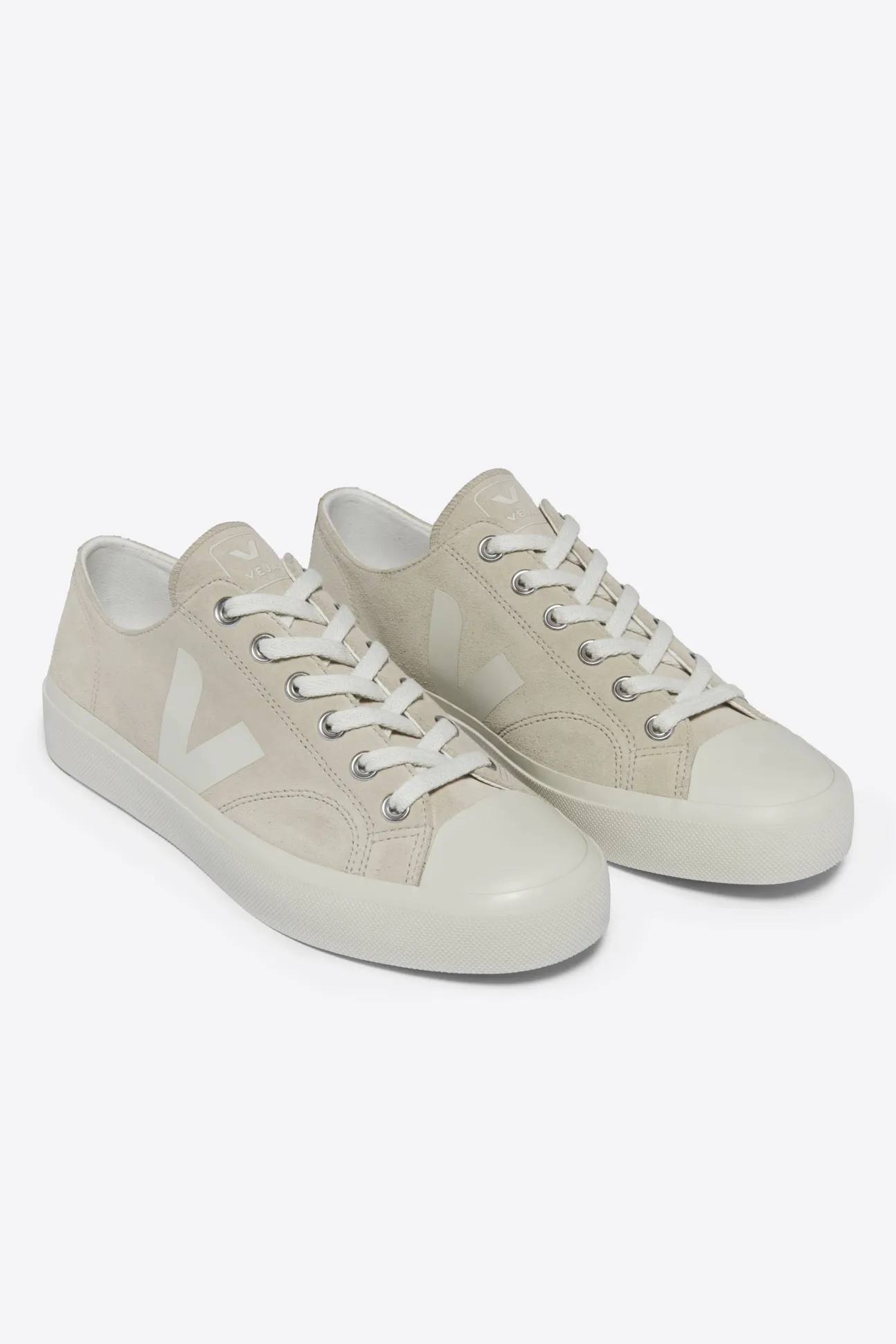 Veja Wata II Low Suede Sneaker